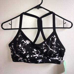 NWT Forever 21 sports bra